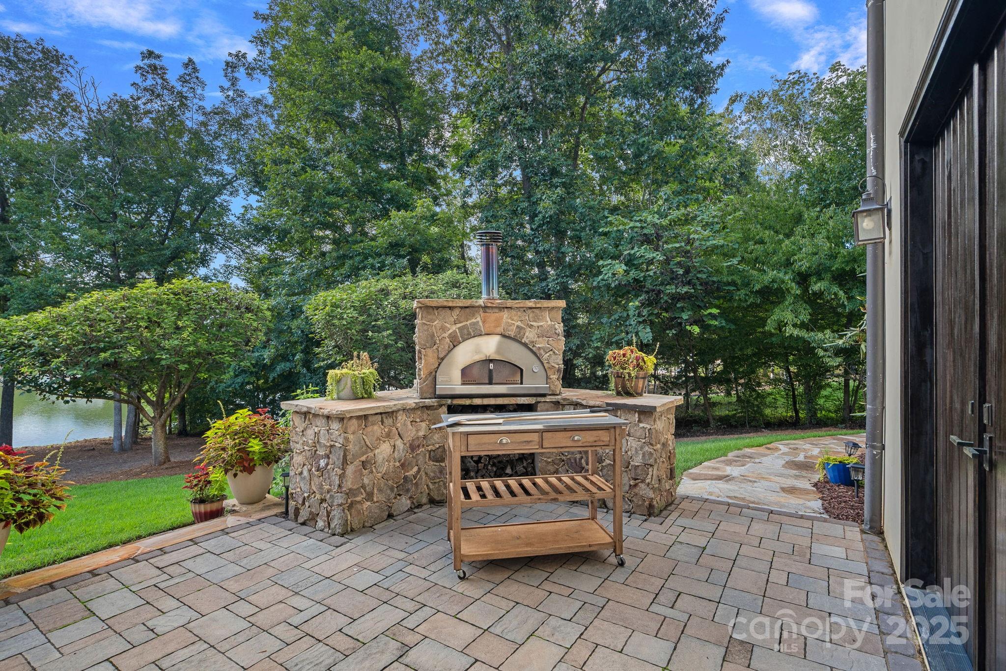 Pebble Bay - Residential