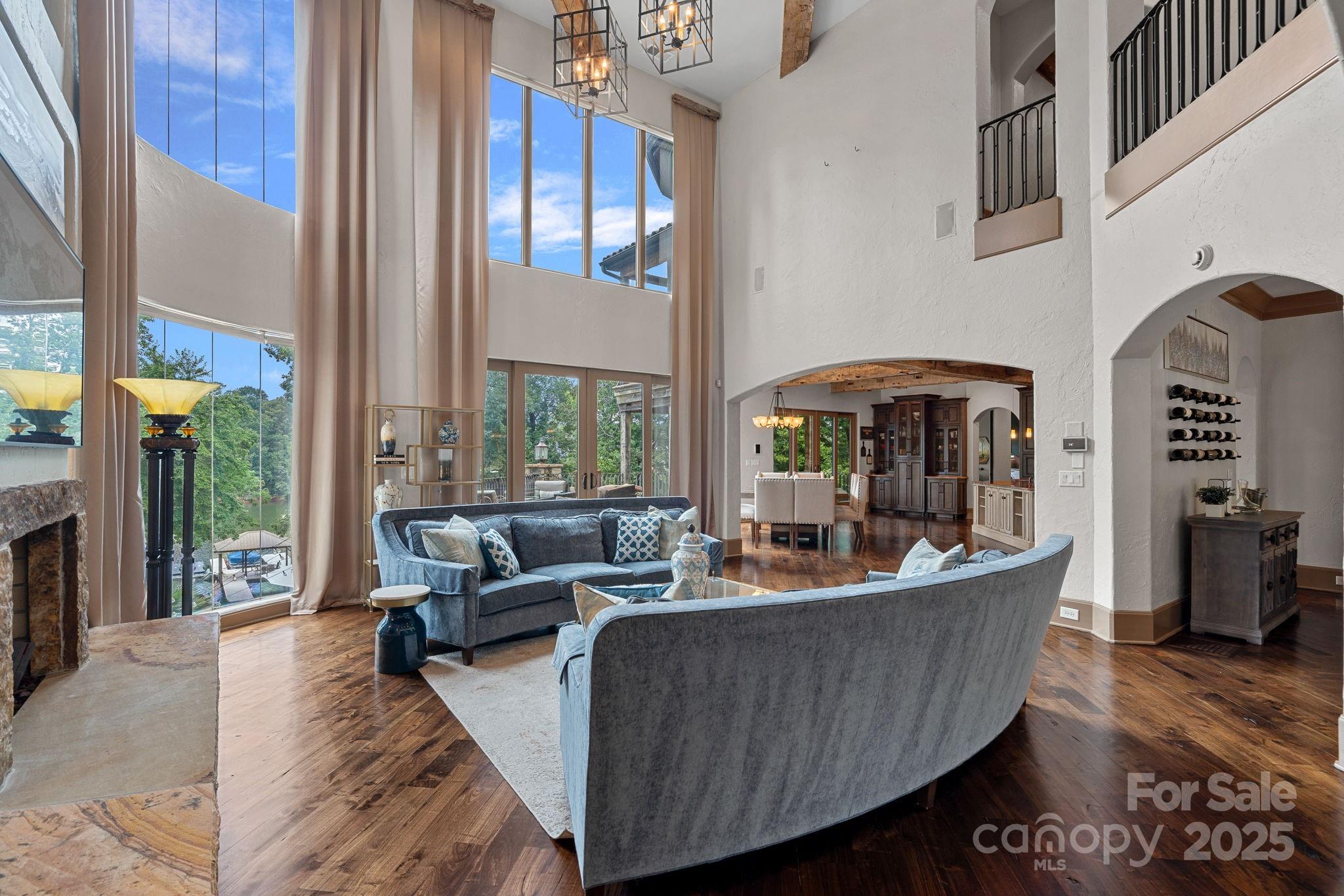 Pebble Bay - Residential