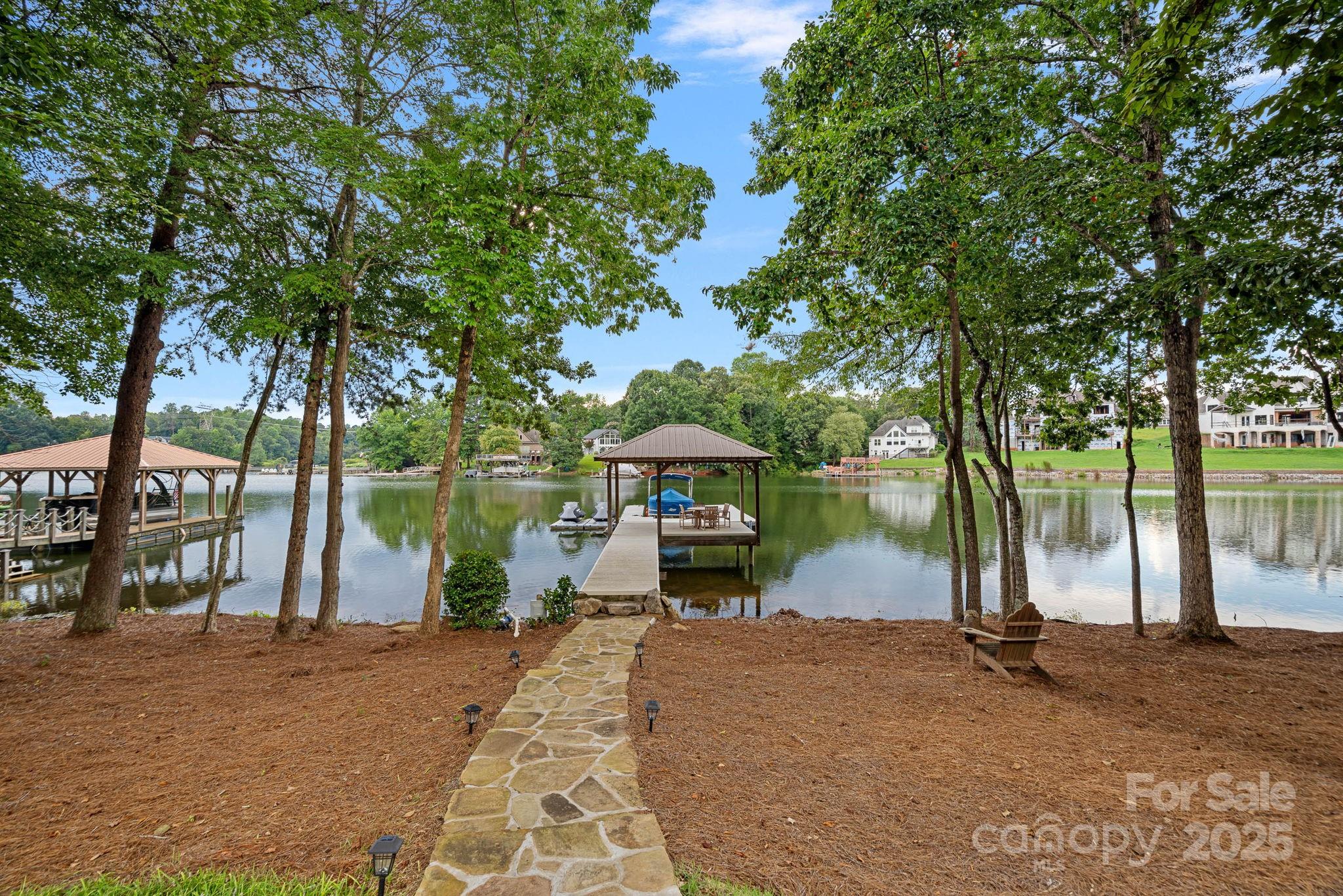 Pebble Bay - Residential