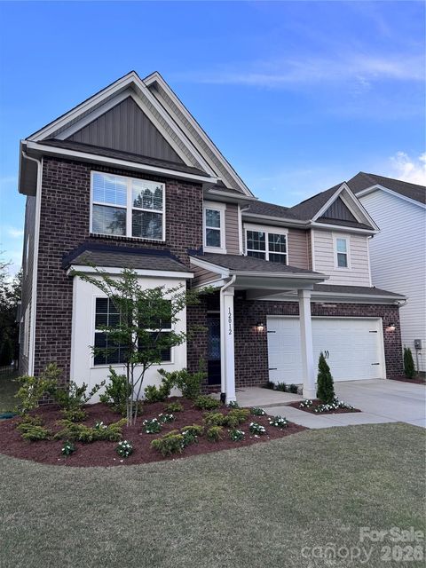 Photo of 12012 Mills Mansion Drive, Charlotte, NC 28273 (MLS # 4368746)