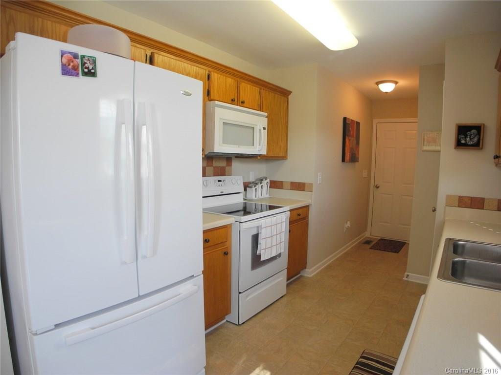 Flying V Acres - Residential