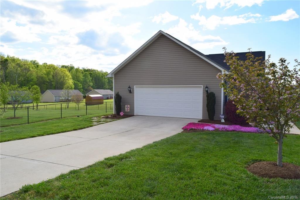 Flying V Acres - Residential