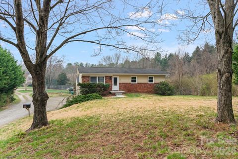 Photo of 26 Cedar Hill Road, Asheville, NC 28806 (MLS # 4357706)