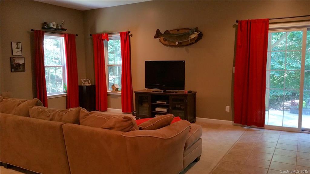 Meadow Glen - Residential