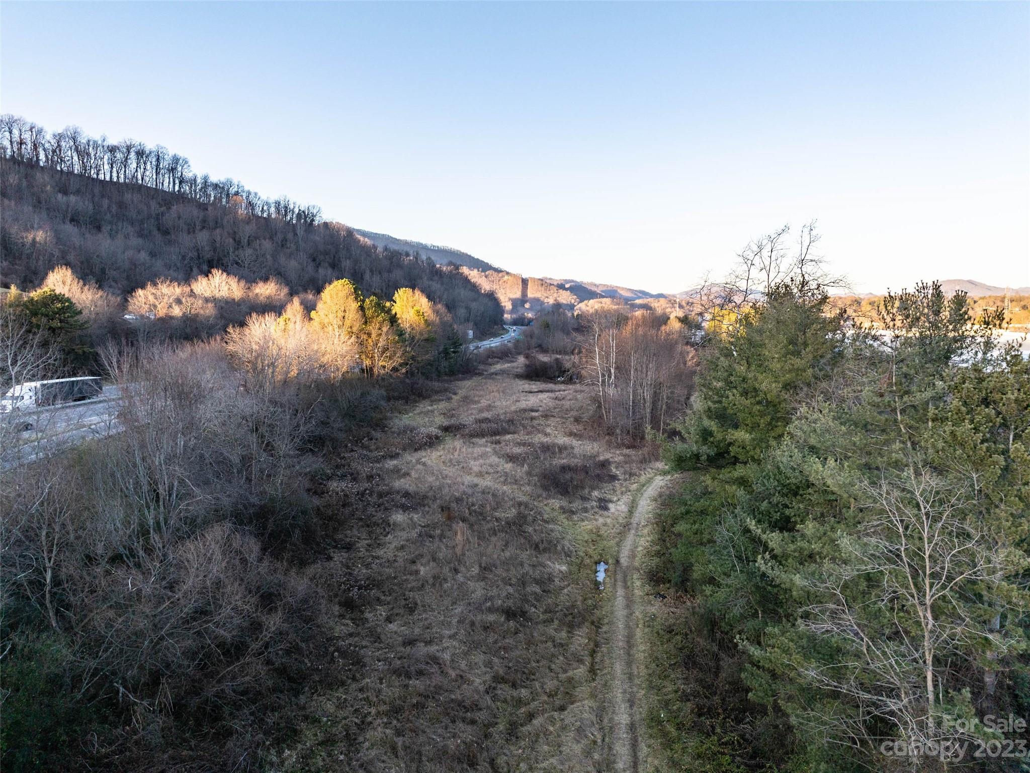 00 Hyatt Creek Road
