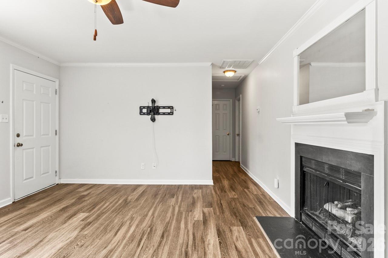 Oakdale Place - Residential