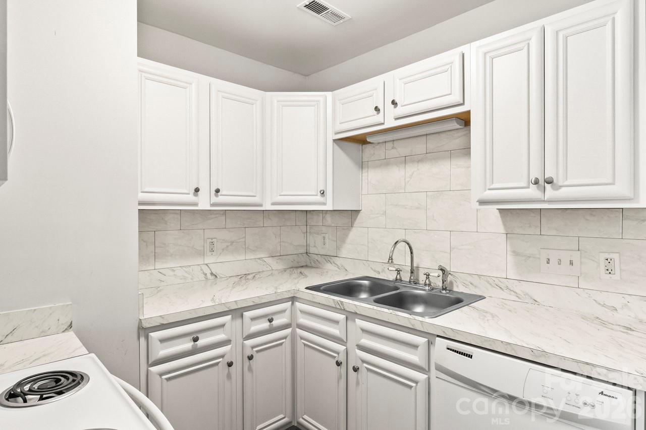 Oakdale Place - Residential