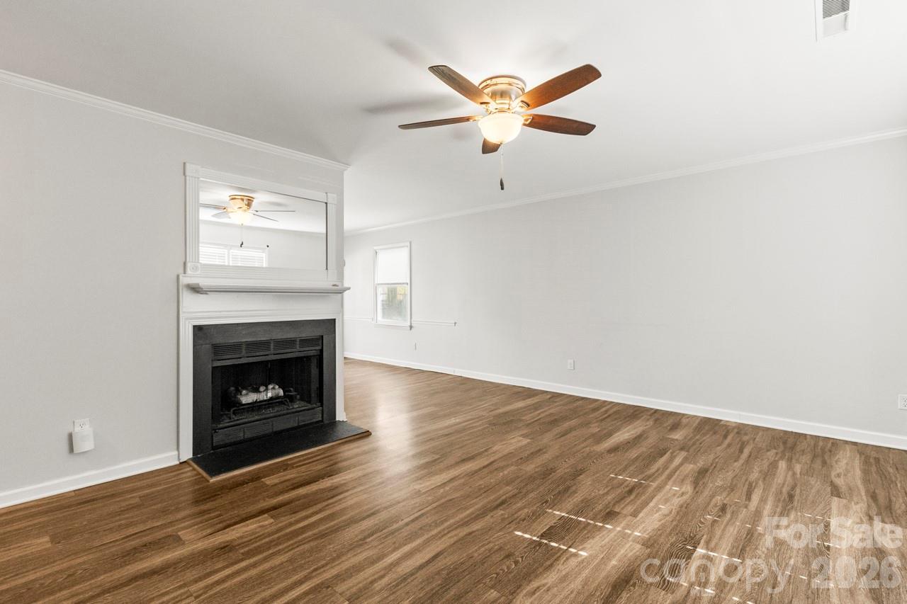 Oakdale Place - Residential