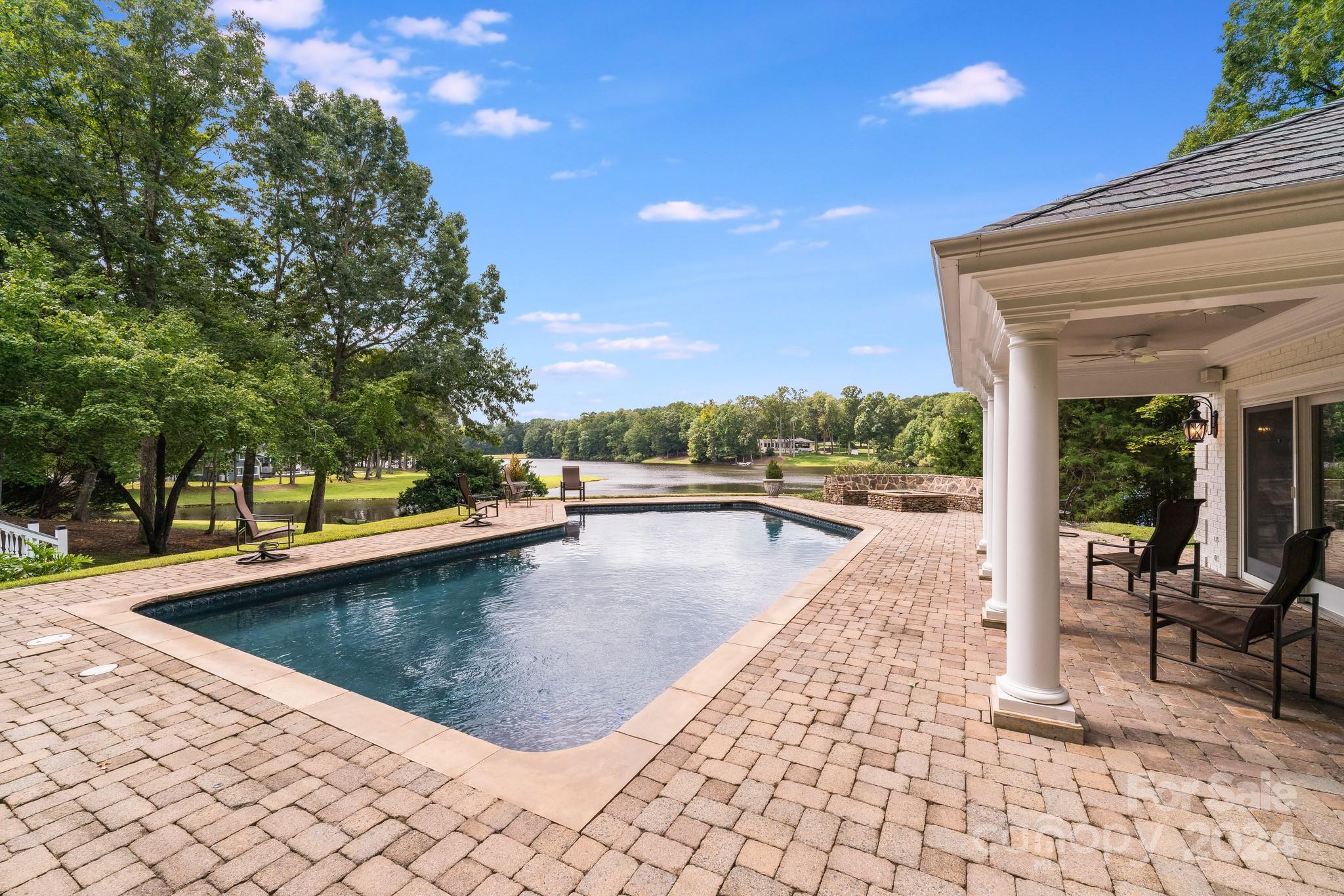 Aero Plantation - Residential