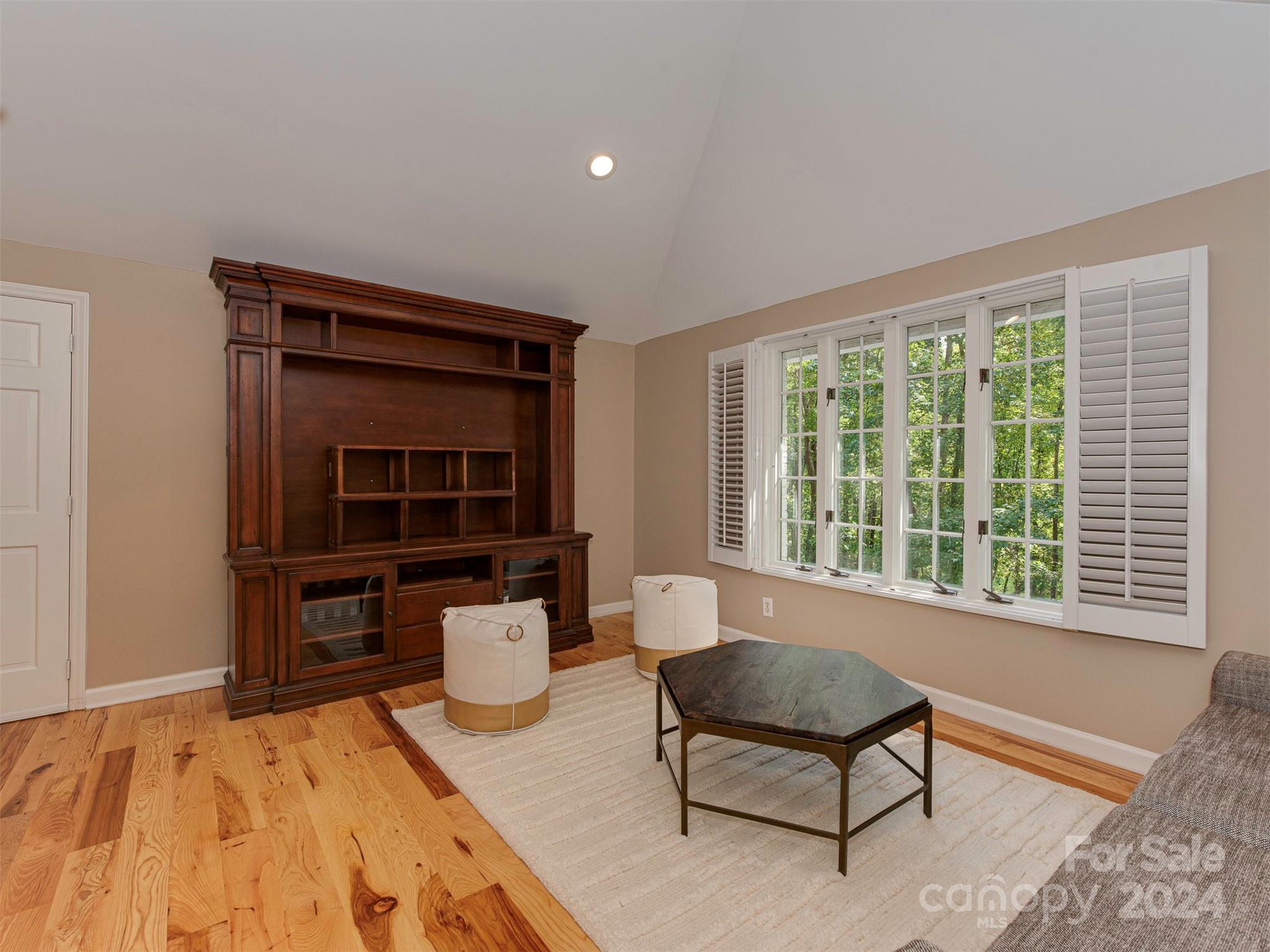 Aero Plantation - Residential