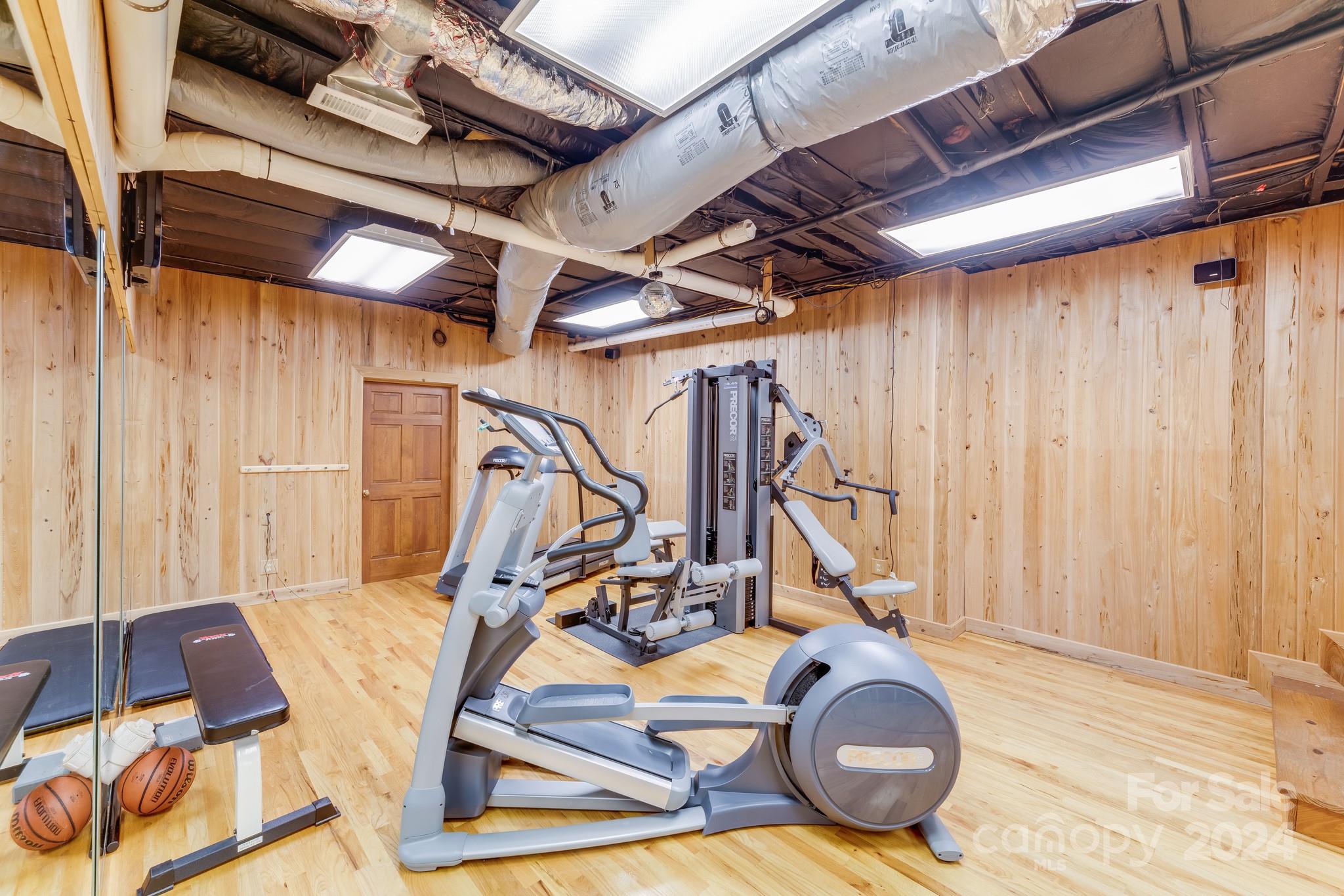 Aero Plantation - Residential