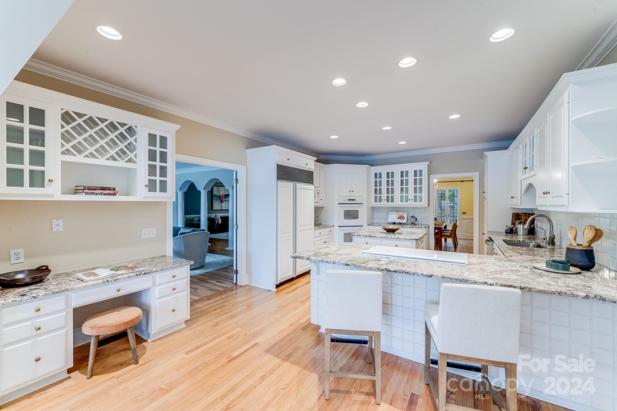 Aero Plantation - Residential