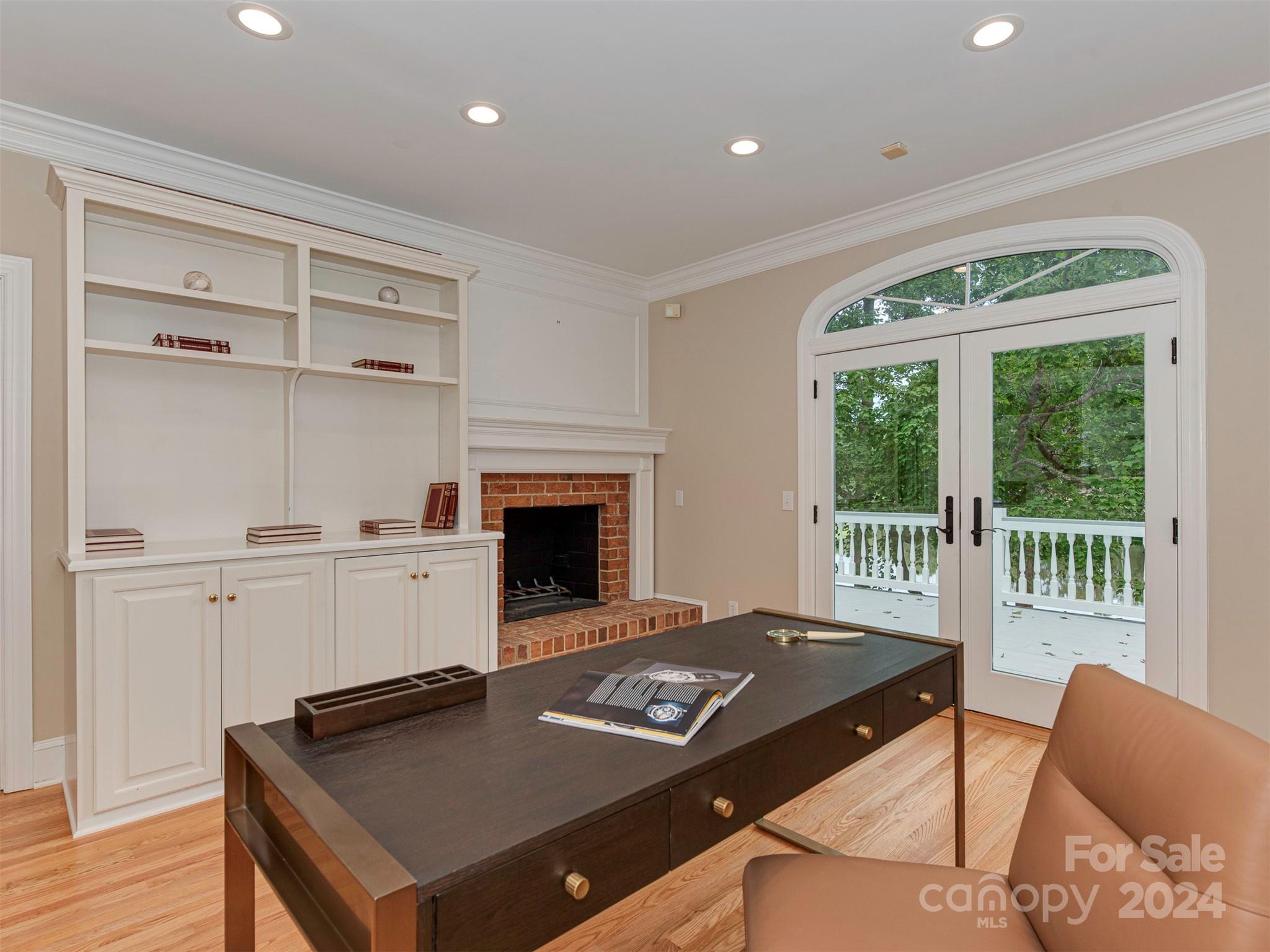 Aero Plantation - Residential