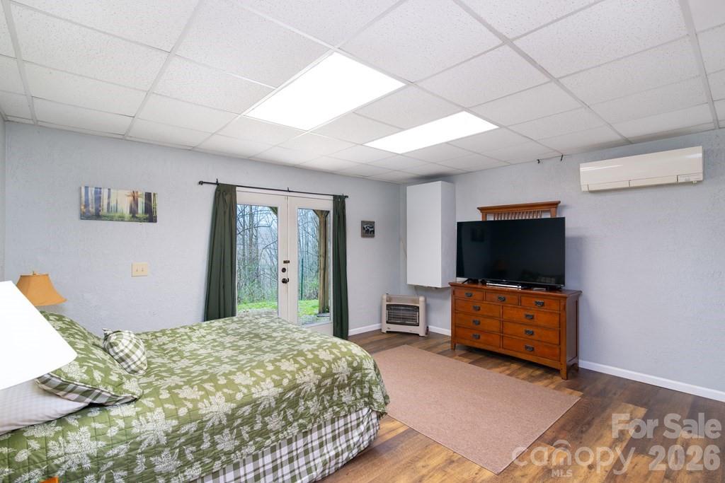 Parkway Forest - Residential