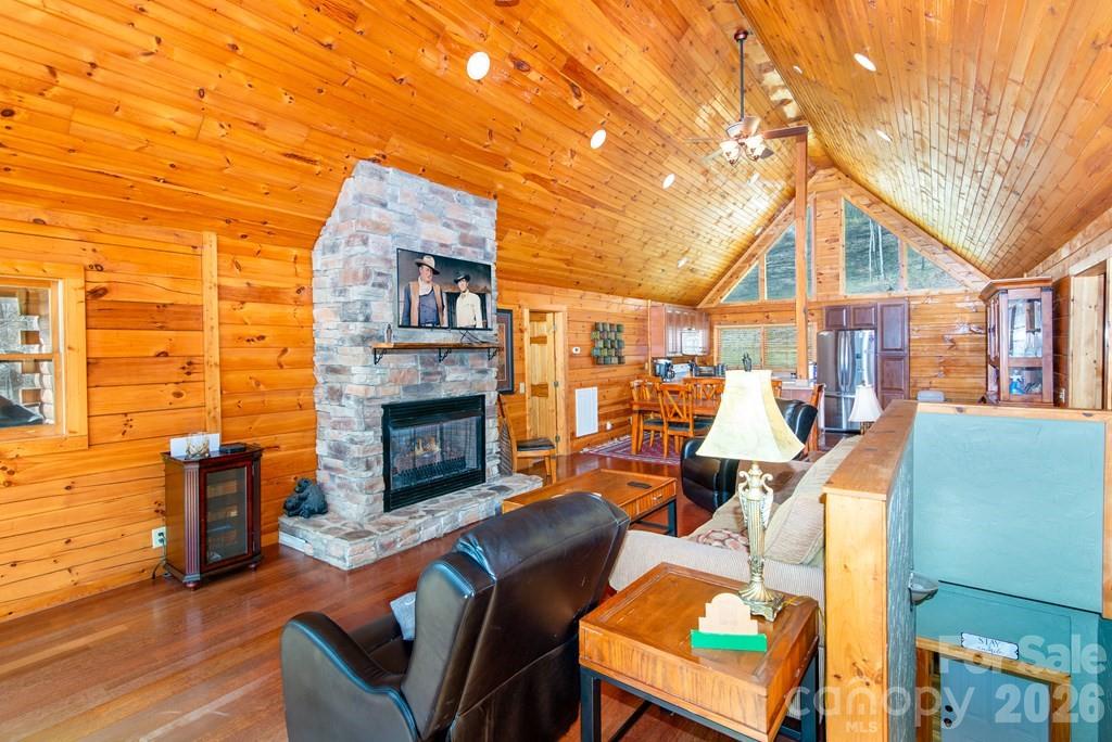 Parkway Forest - Residential