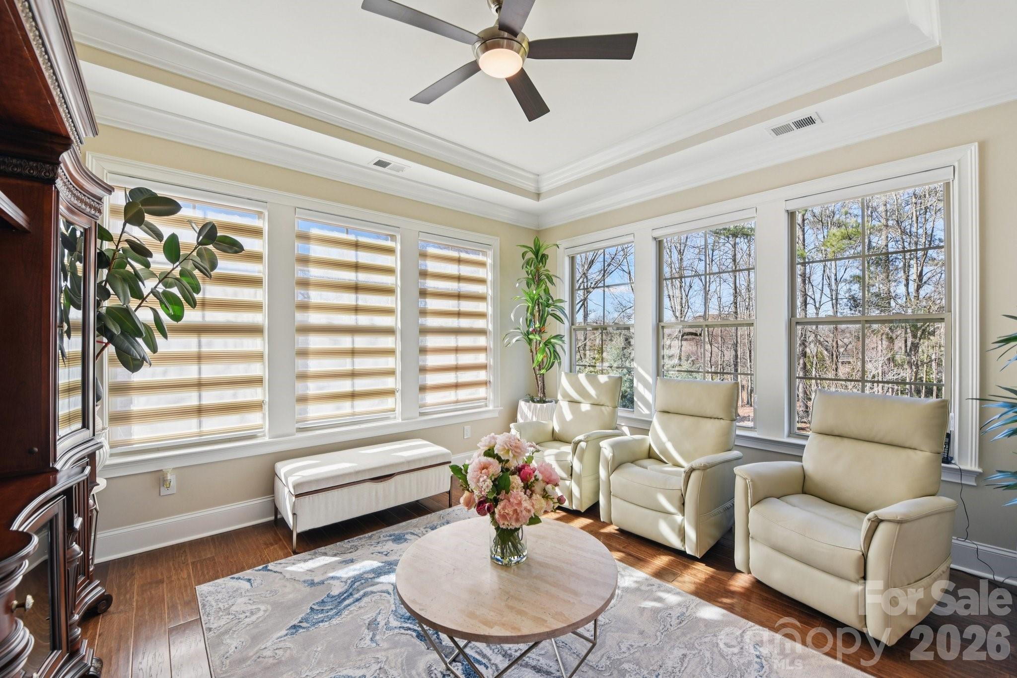 Ladera - Residential