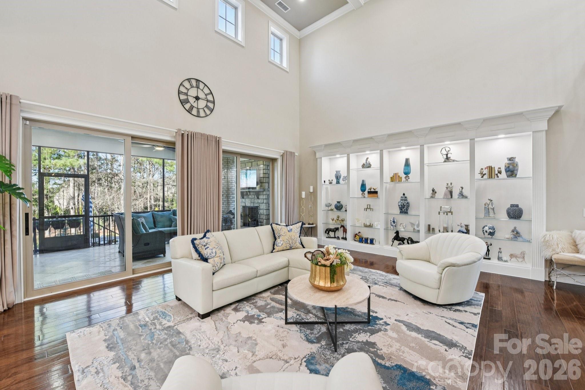 Ladera - Residential