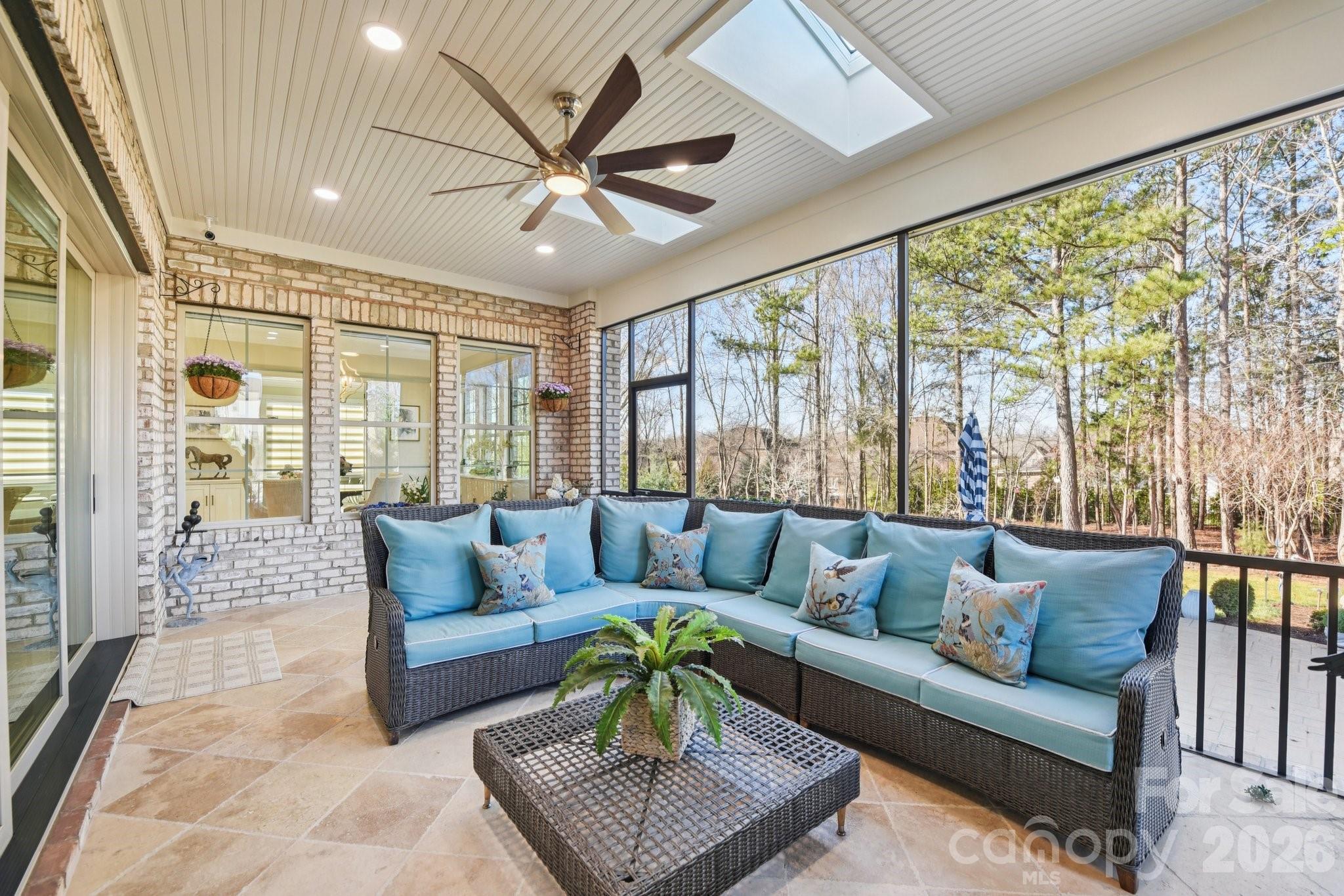 Ladera - Residential