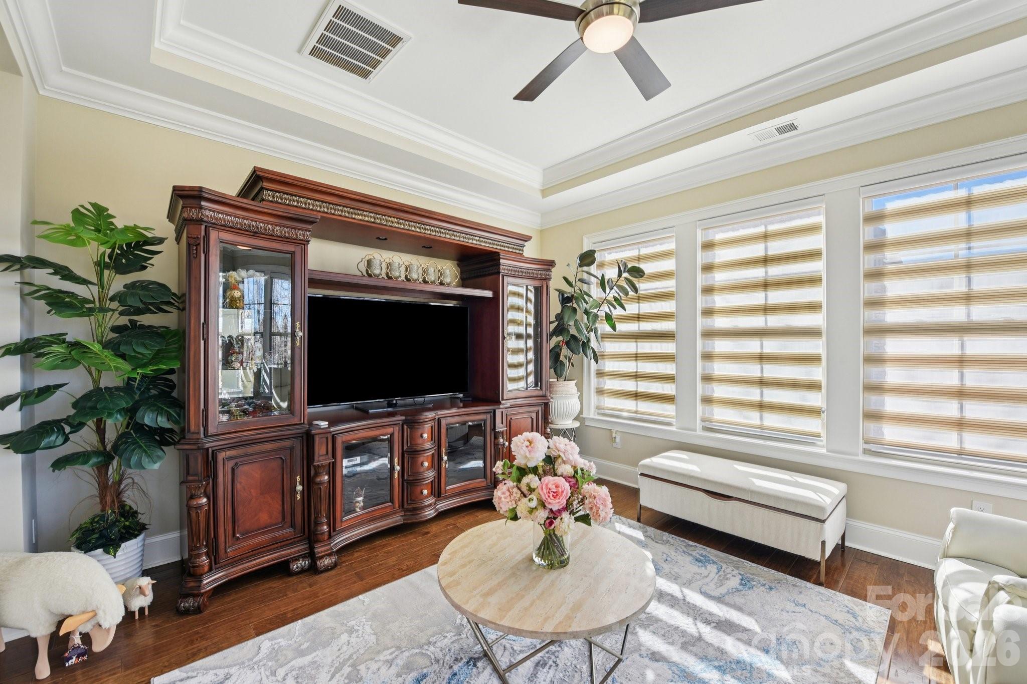 Ladera - Residential