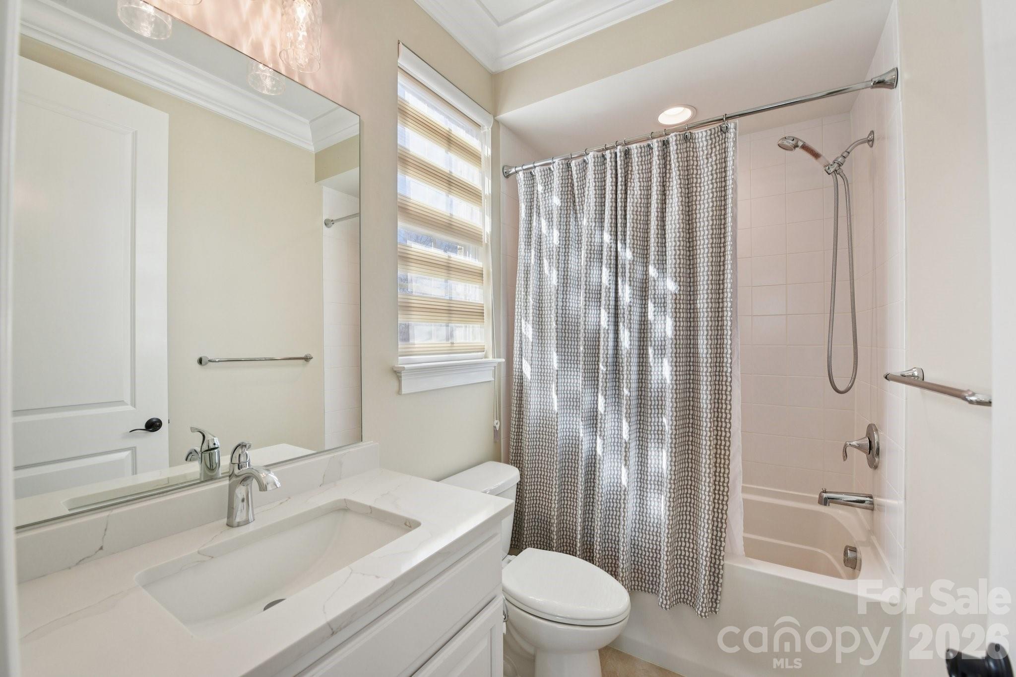 Ladera - Residential