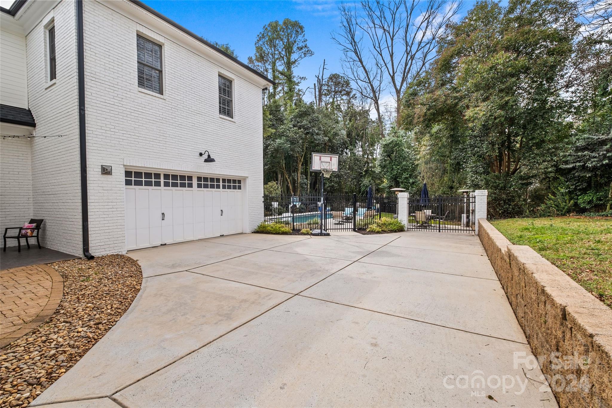 Myers Park - Residential