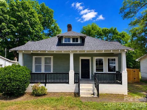 Photo of 4118 Glory Street, Charlotte, NC 28206 (MLS # 4378131)