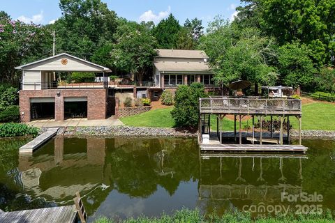 Photo of 24756 Strand Drive, Albemarle, NC 28001 (MLS # 4269280)