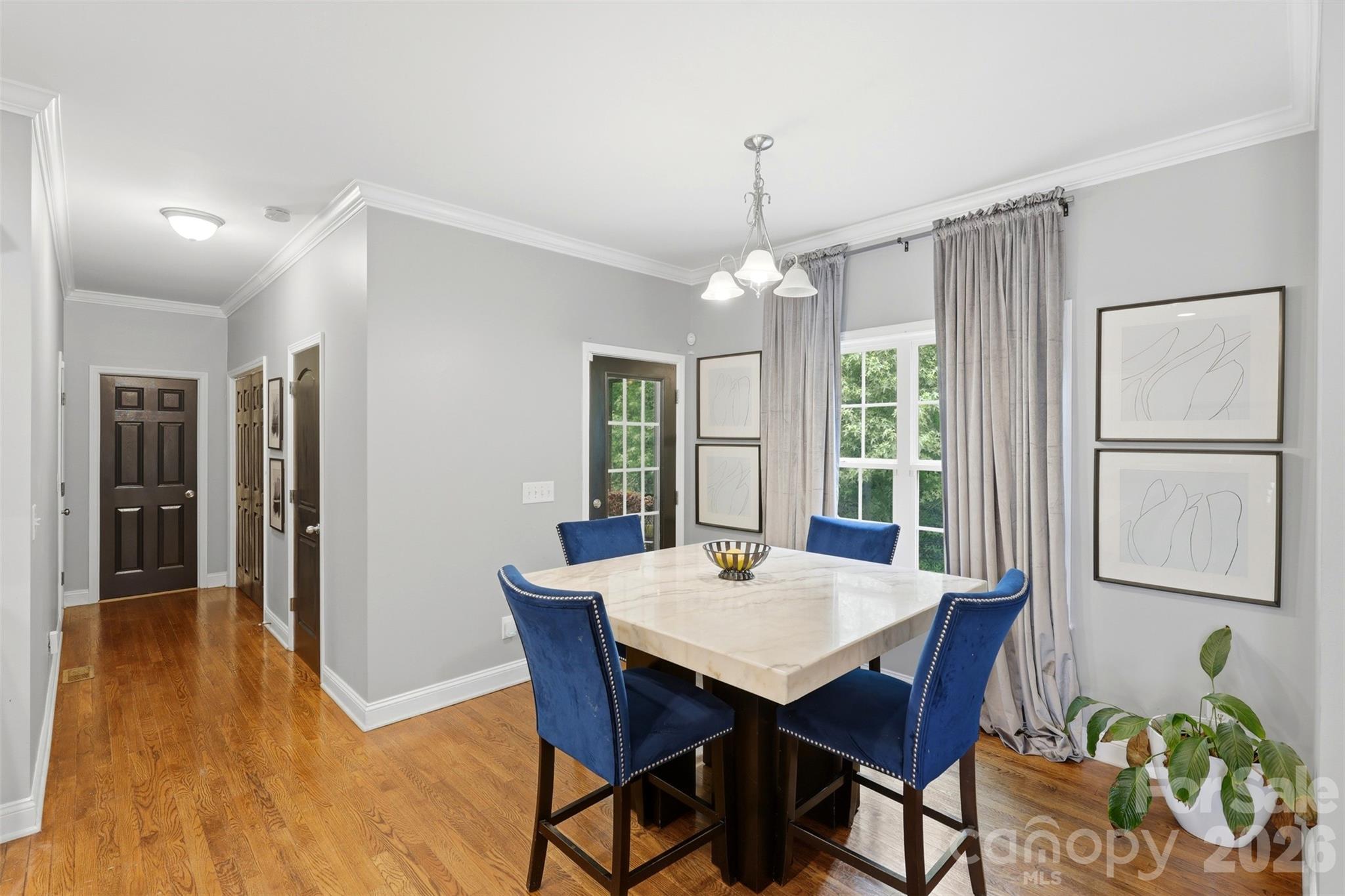 4550 Chestwood Court