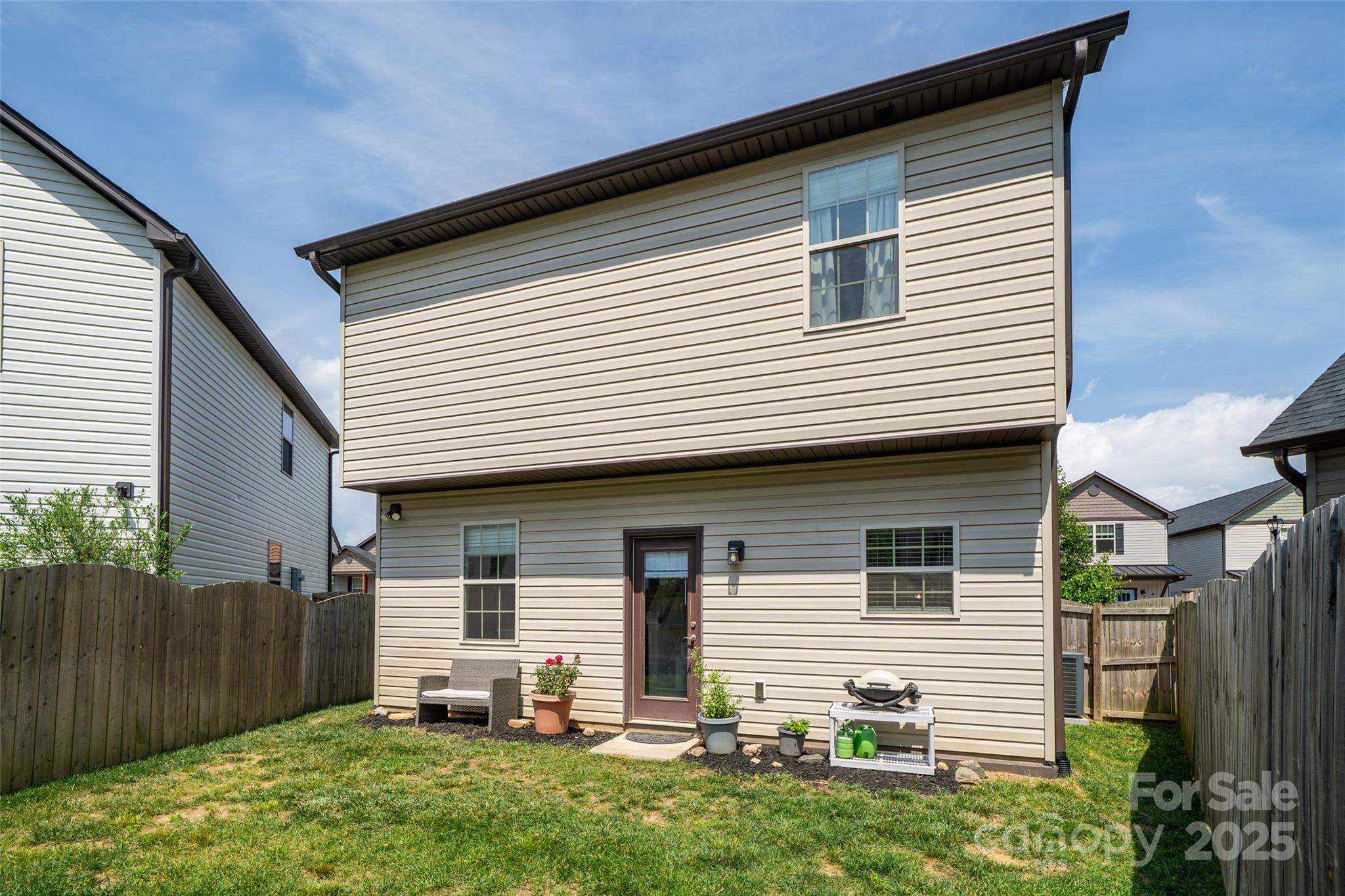 624 Cardwell Lane