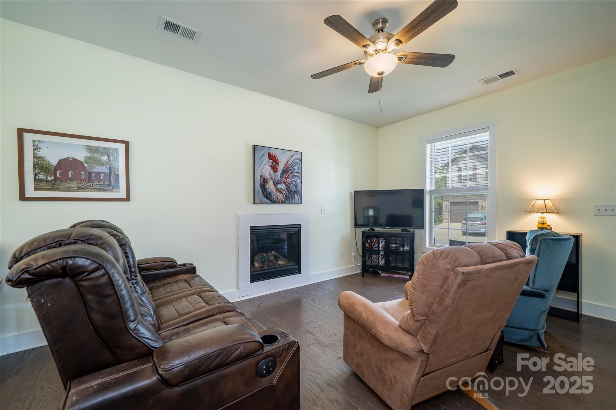 624 Cardwell Lane
