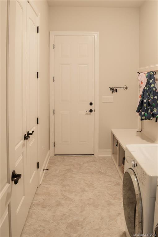 SECREST VILLAGE - Residential