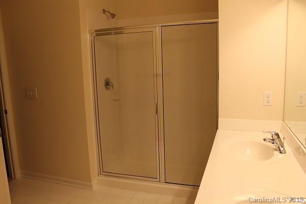 Lake Shore On Lake Wylie - Residential Lease