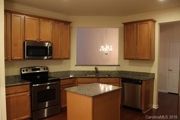 Lake Shore On Lake Wylie - Residential Lease