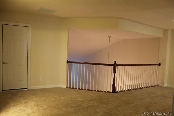 Lake Shore On Lake Wylie - Residential Lease