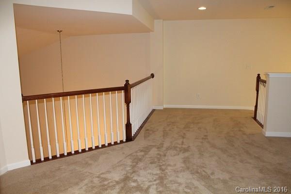 Lake Shore On Lake Wylie - Residential Lease