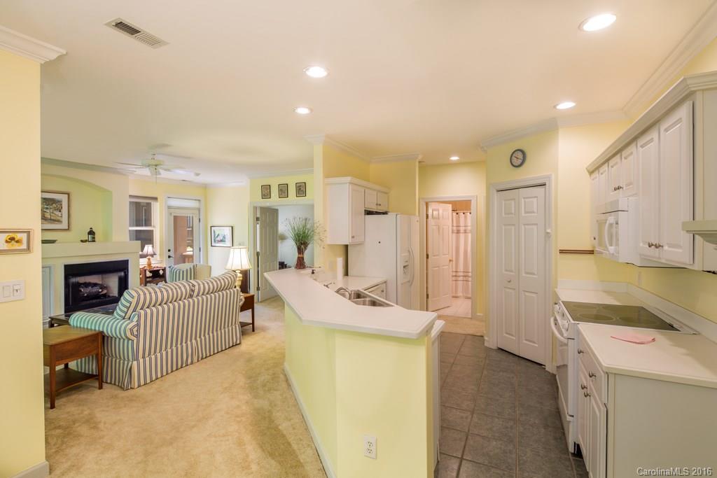 Straus Park - Residential