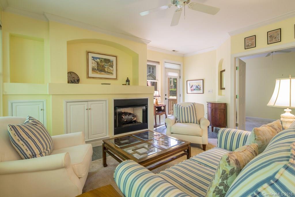 Straus Park - Residential