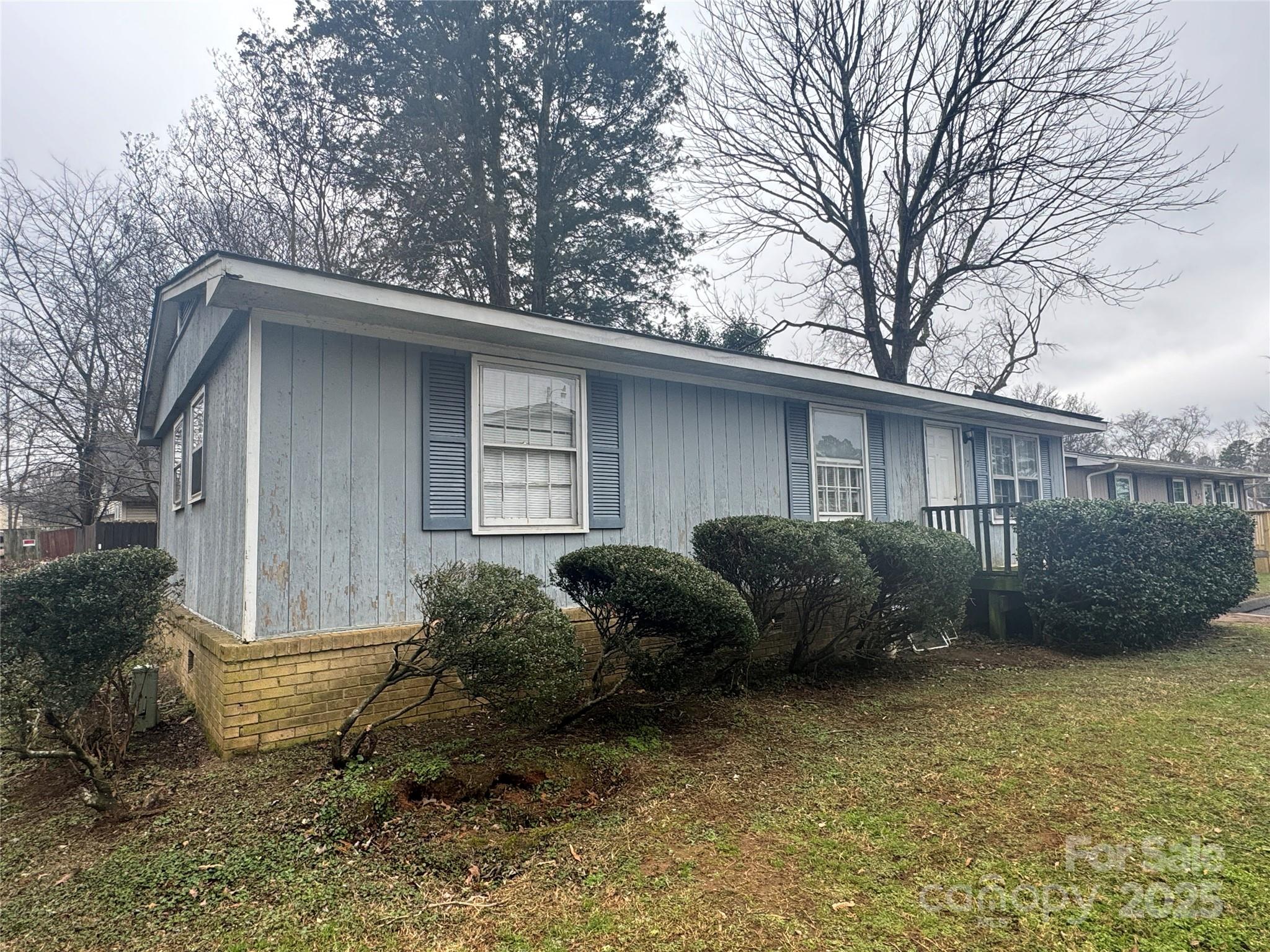 Cedar Villas - Residential