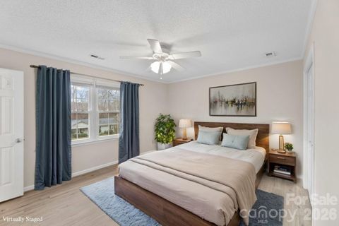 Photo of 618 Tryon Place, Gastonia, NC 28054 (MLS # 4317187)