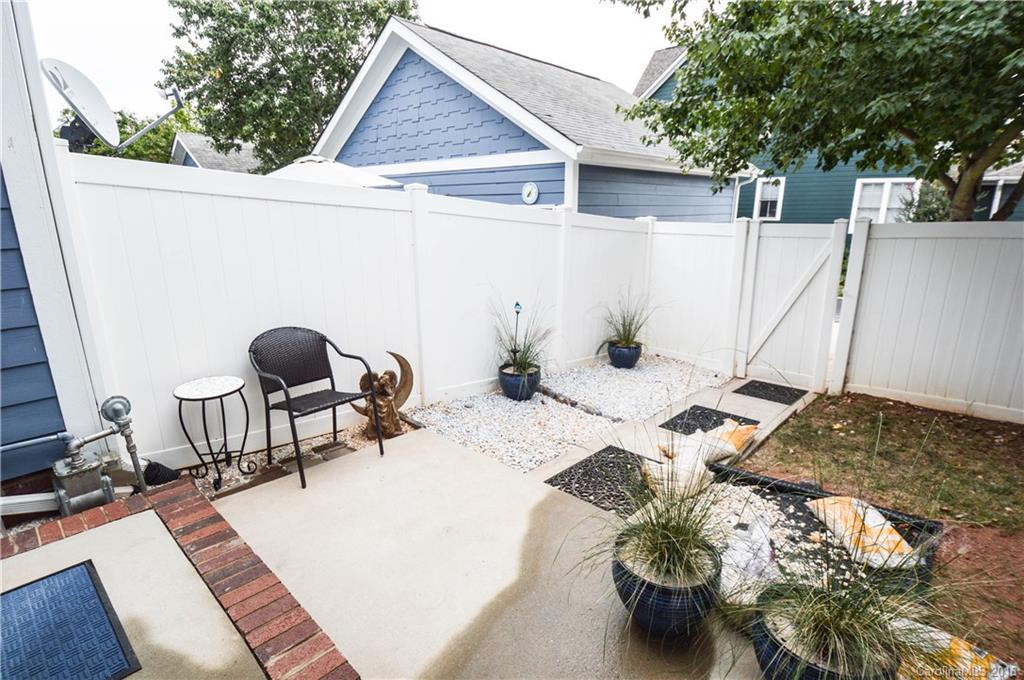 Baxter Village - Residential Lease