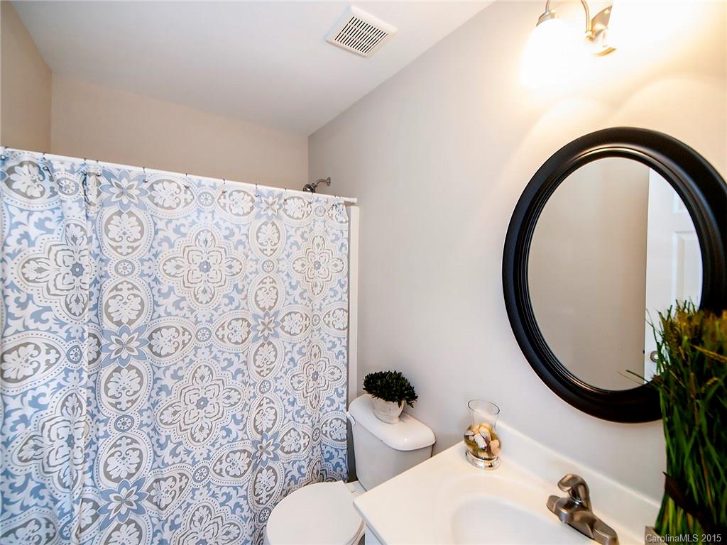 Jones Branch - Residential