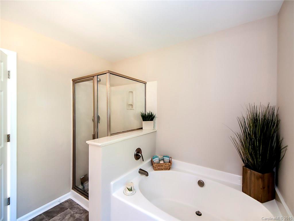 Jones Branch - Residential