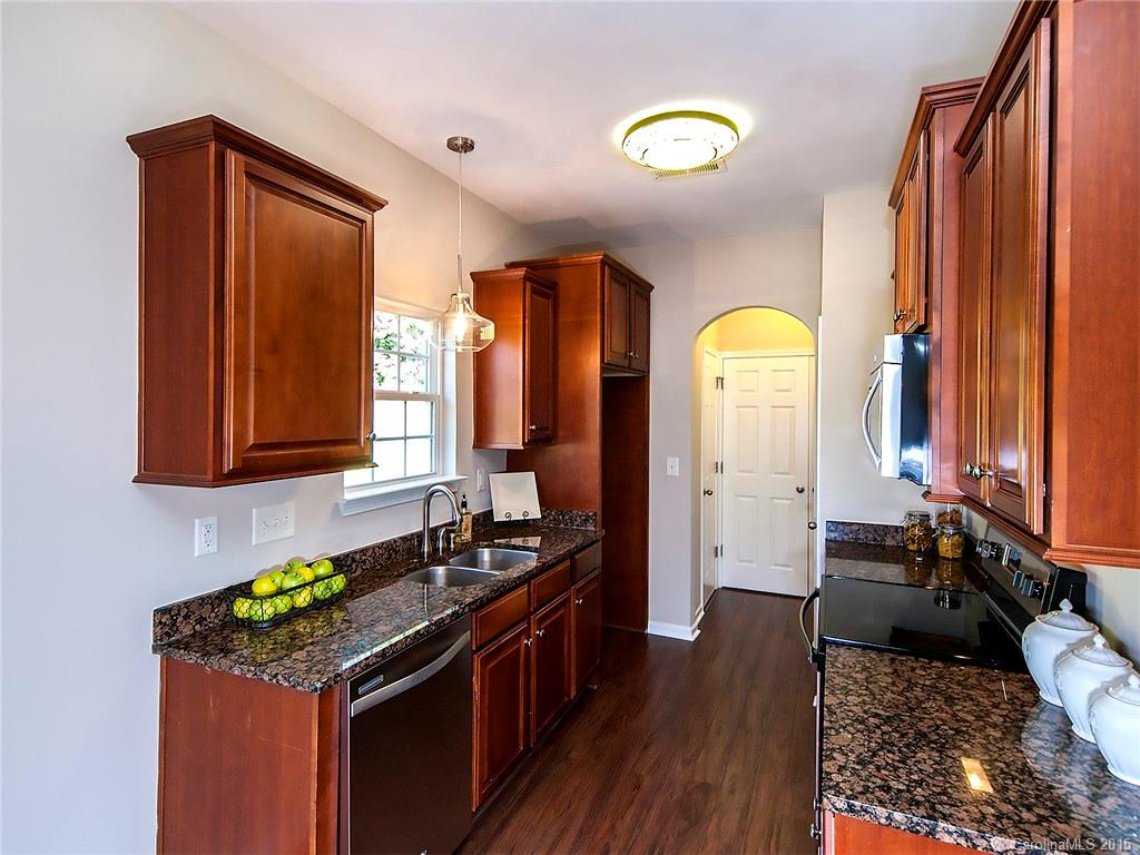 Jones Branch - Residential