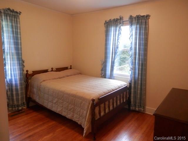 Oakwood Acres - Residential