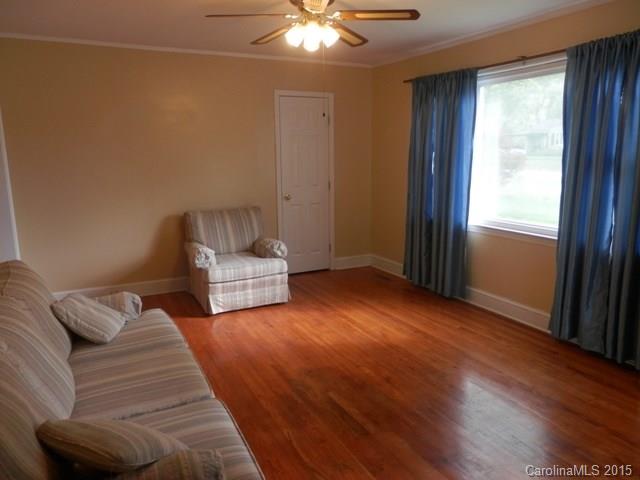 Oakwood Acres - Residential