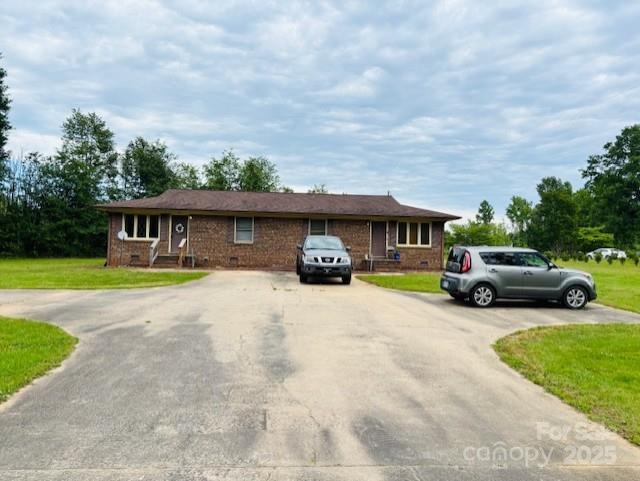 923/929 Pleasant Drive