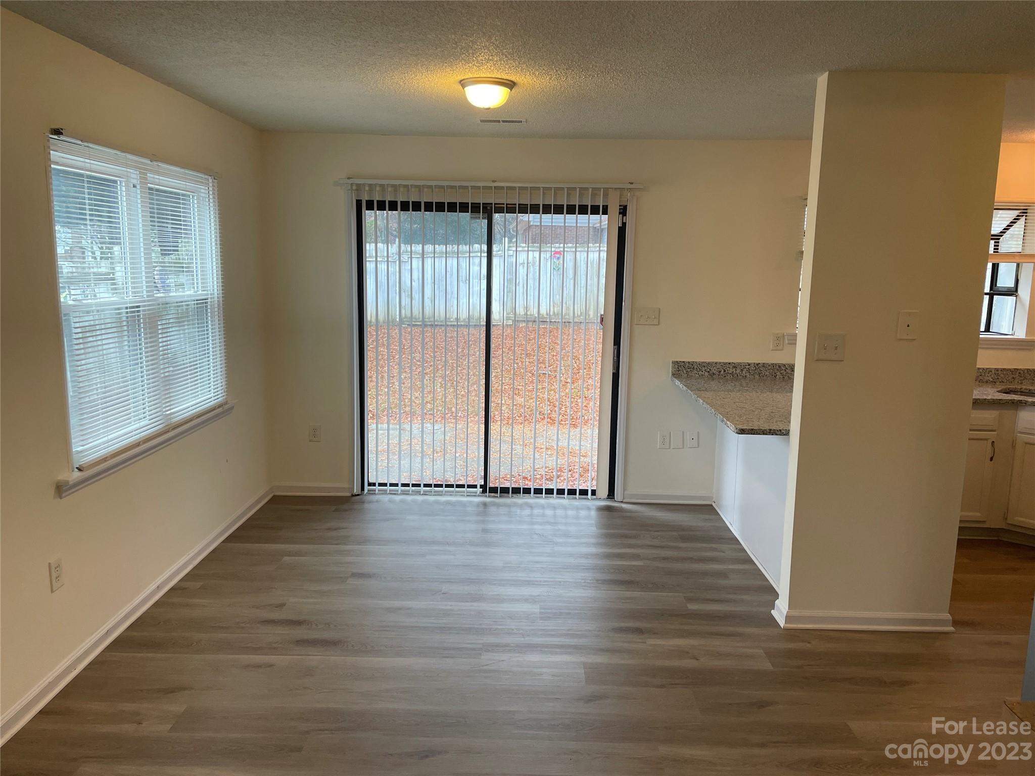 Old Oaks - Residential Lease