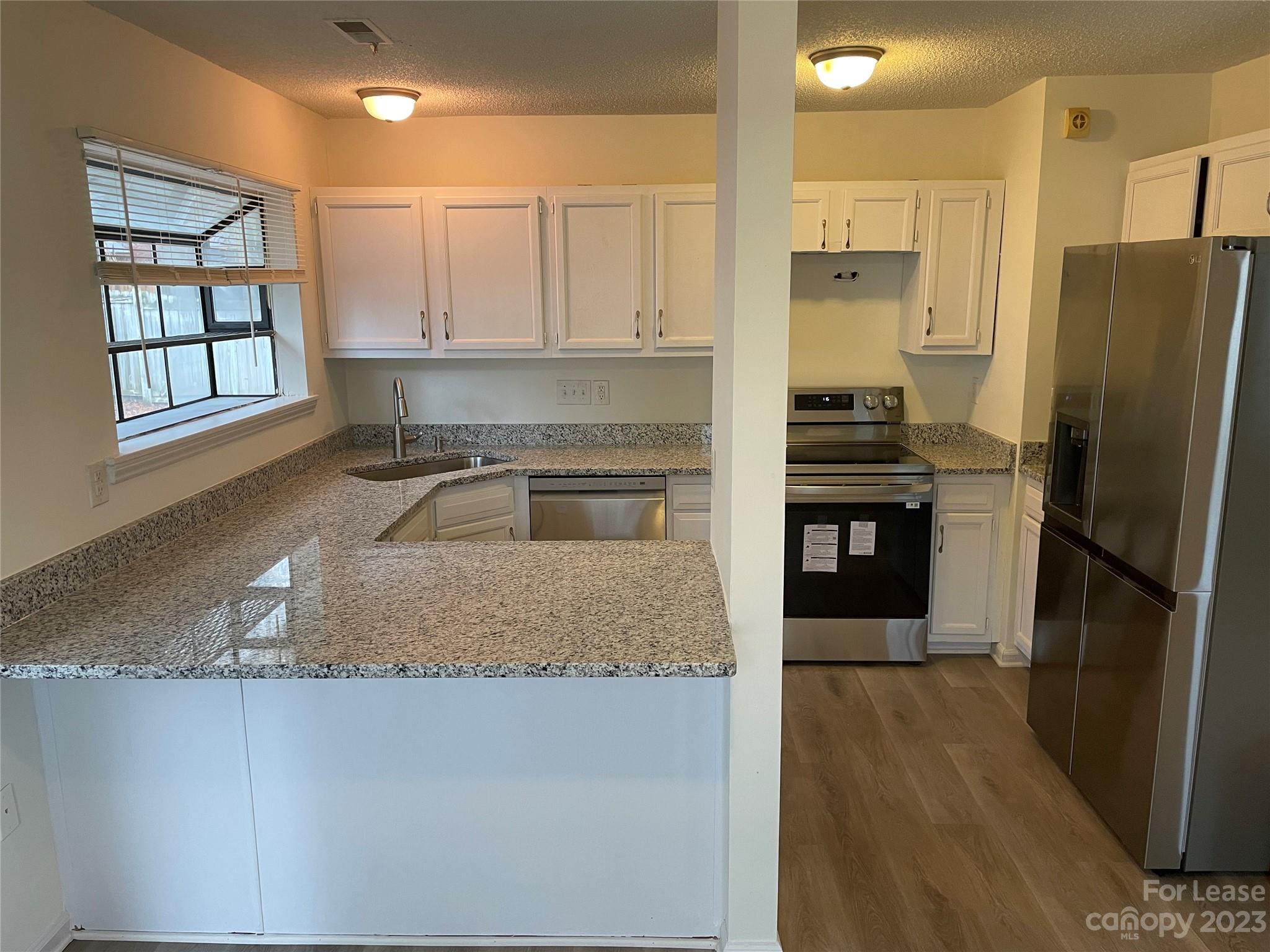 Old Oaks - Residential Lease