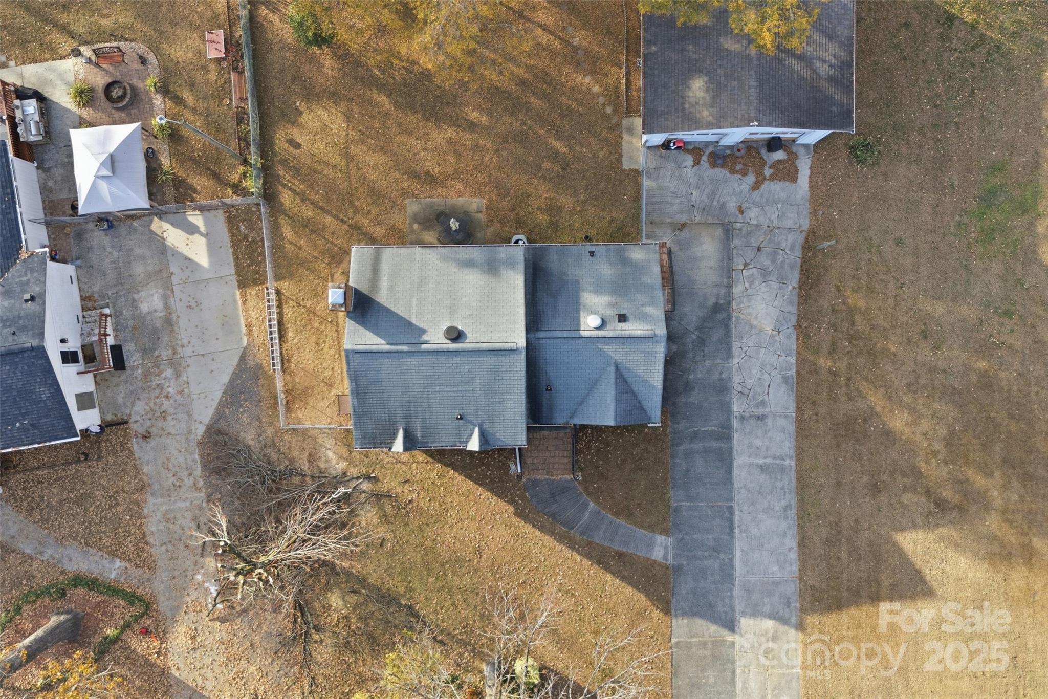 2708 Johnny Reb Lane