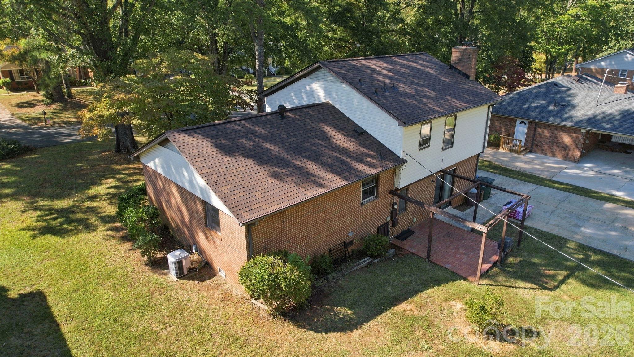 13519 Four Oaks Lane